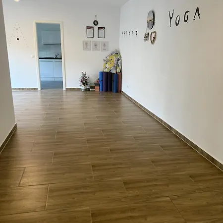 In Zentrum Mit 2 Schlafzimmer アパート