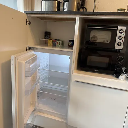 In Zentrum Mit 2 Schlafzimmer アパート *