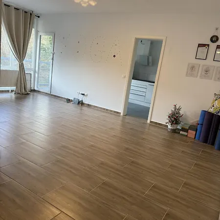 In Zentrum Mit 2 Schlafzimmer アパート *